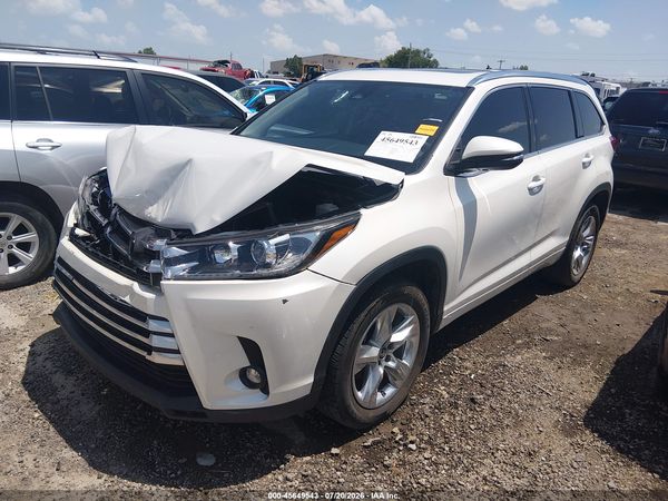 2019 TOYOTA HIGHLANDER LIMITED