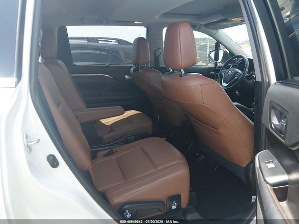 2019 TOYOTA HIGHLANDER LIMITED