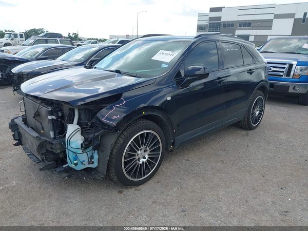 2019 CADILLAC XT4 SPORT