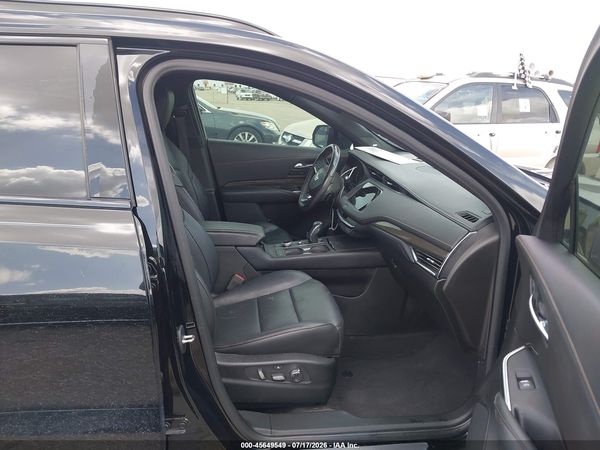 2019 CADILLAC XT4 SPORT