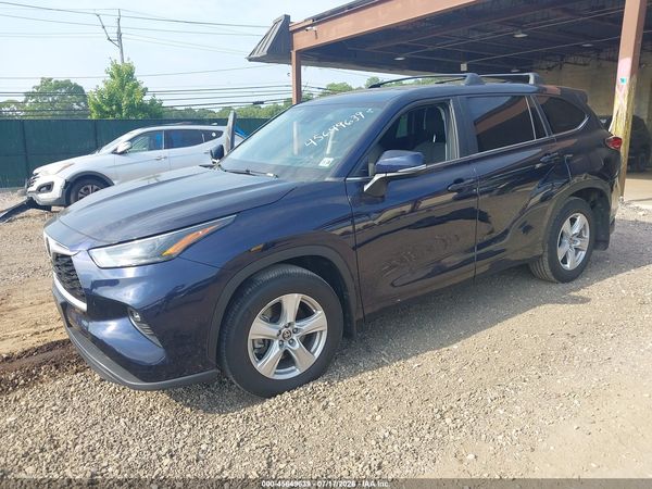 2023 TOYOTA HIGHLANDER LE