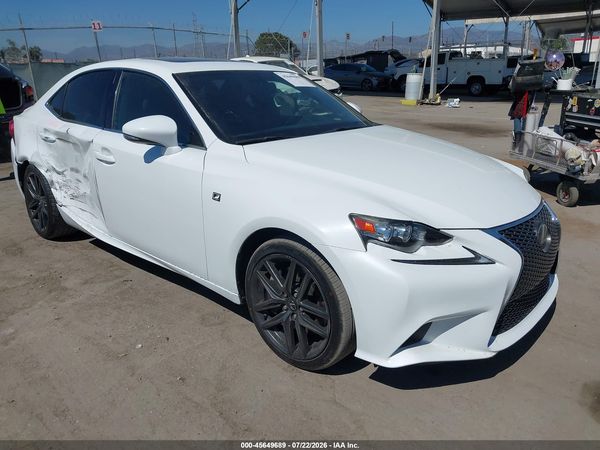 2016 LEXUS IS 200T