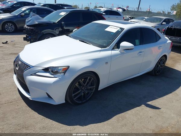 2016 LEXUS IS 200T