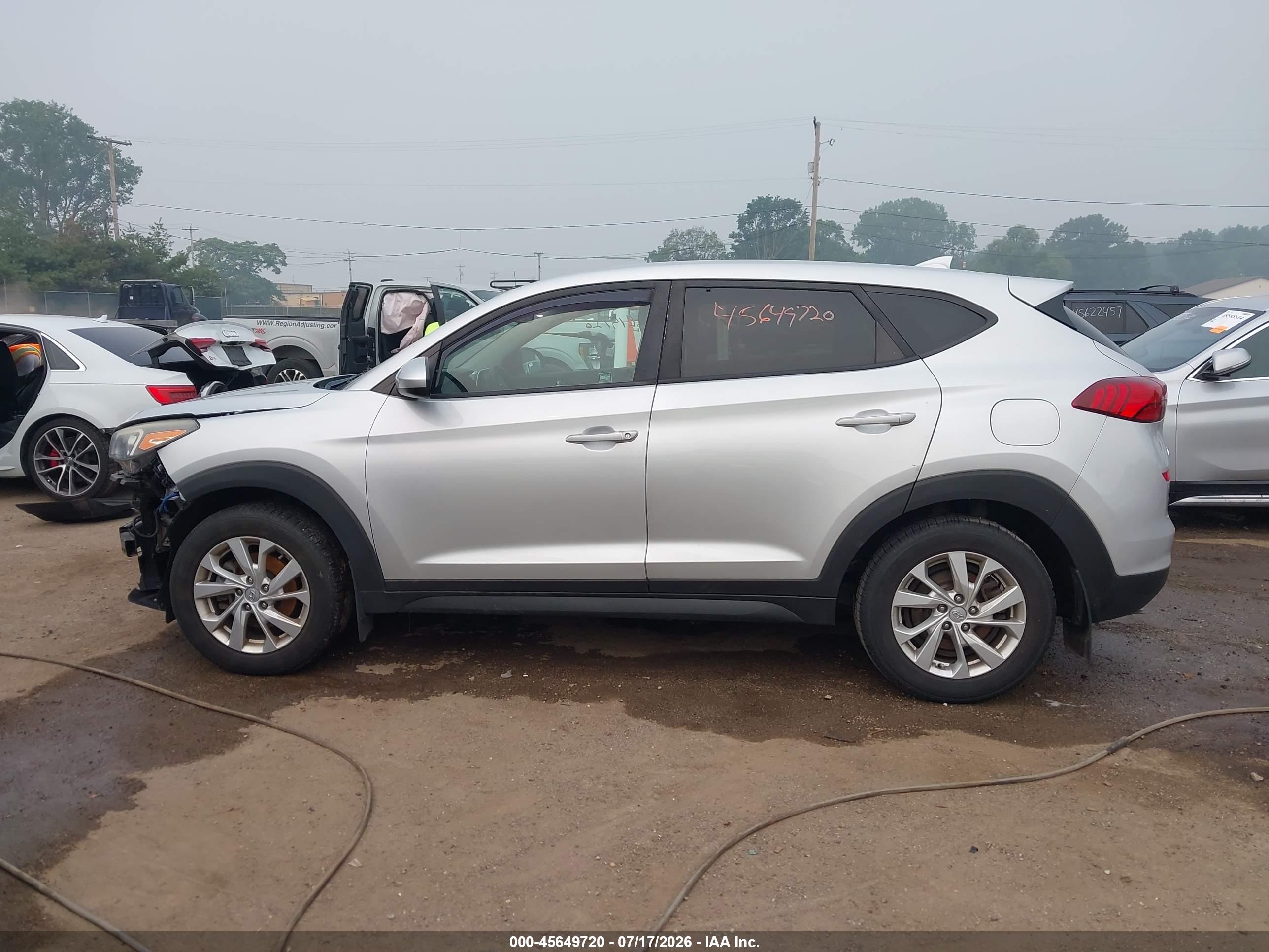 2019 HYUNDAI TUCSON SE