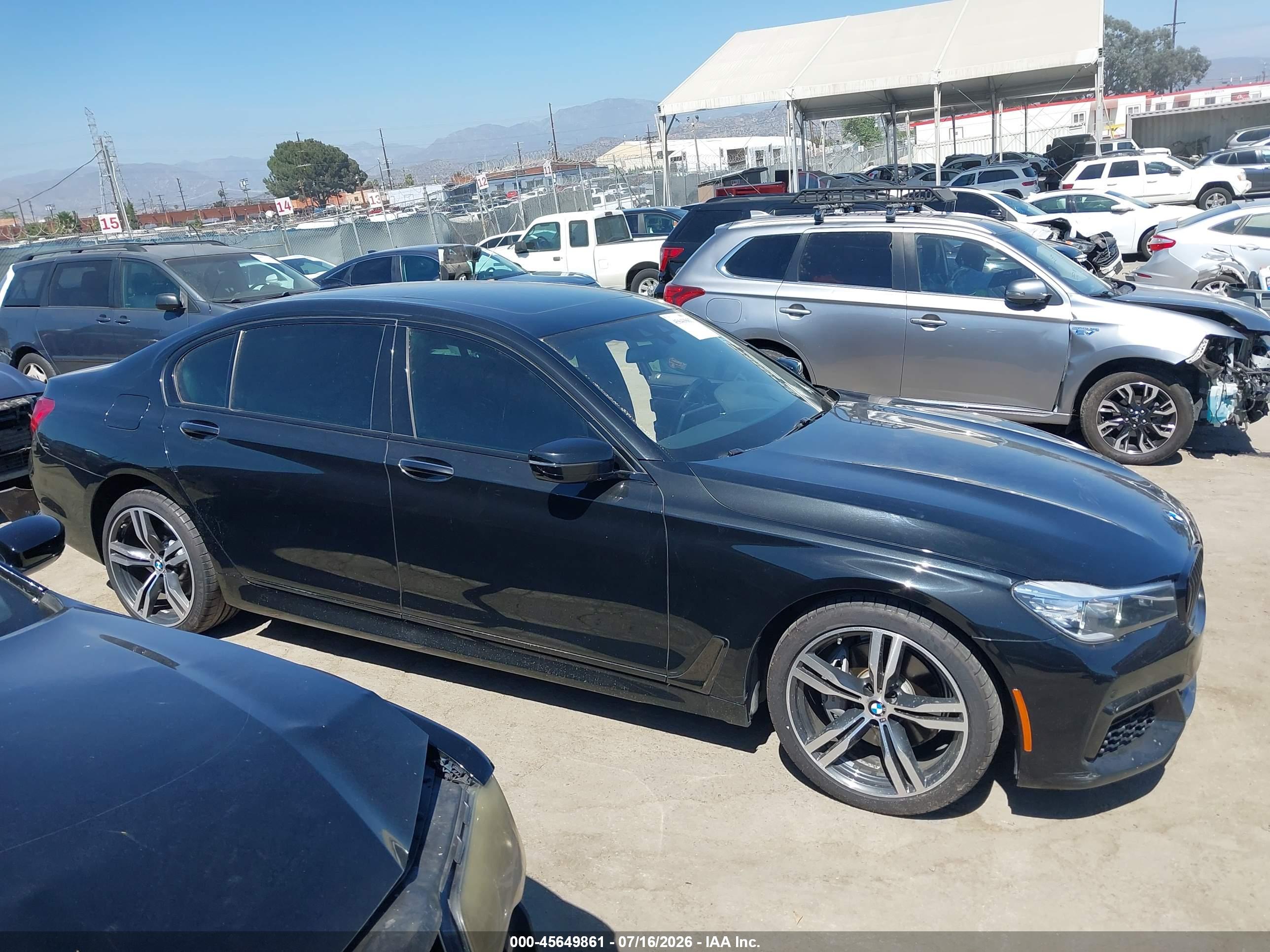 2018 BMW 740I