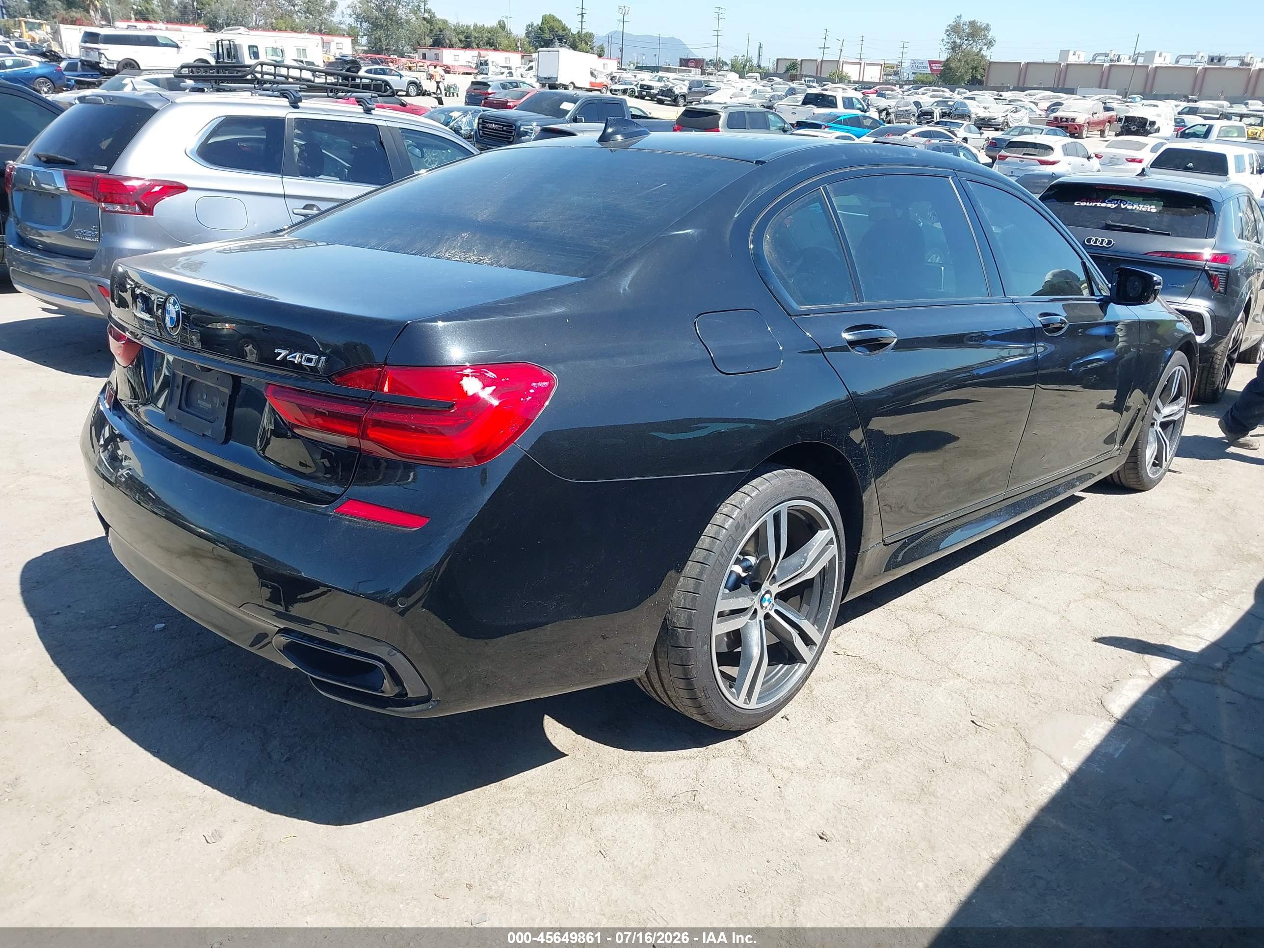 2018 BMW 740I