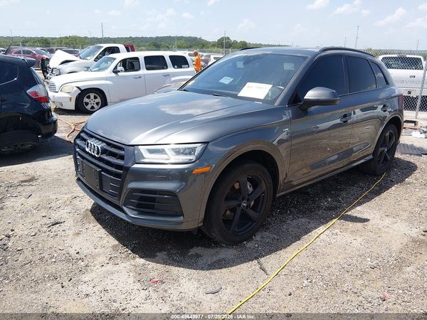 2020 AUDI Q5