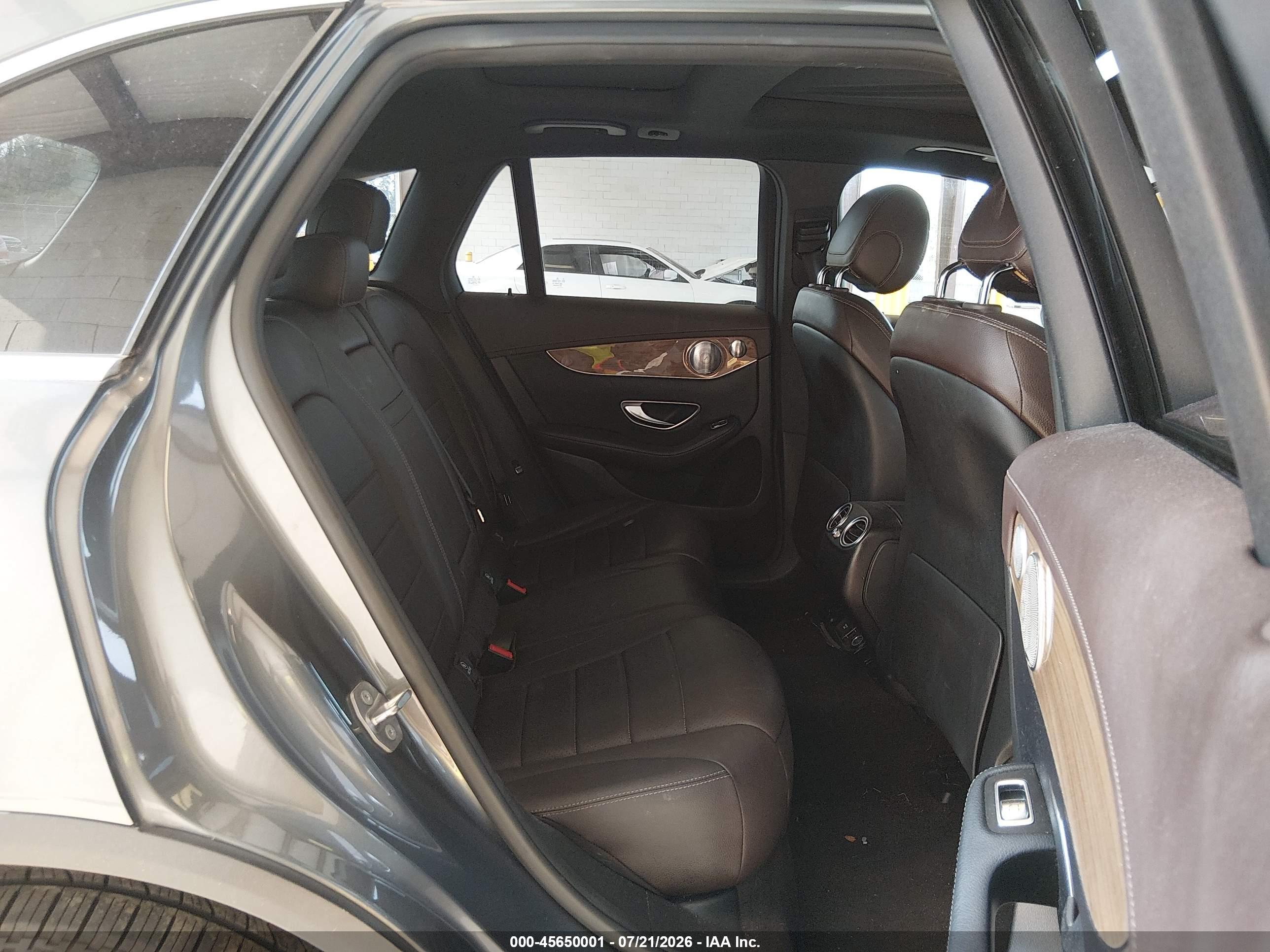 2017 MERCEDES-BENZ GLC 300 4MATIC