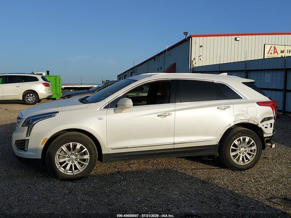 2017 CADILLAC XT5 STANDARD