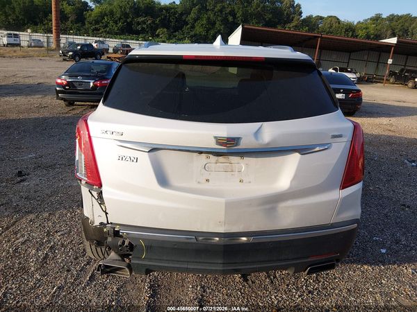 2017 CADILLAC XT5 STANDARD