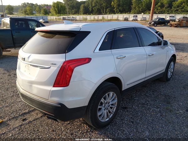 2017 CADILLAC XT5 STANDARD