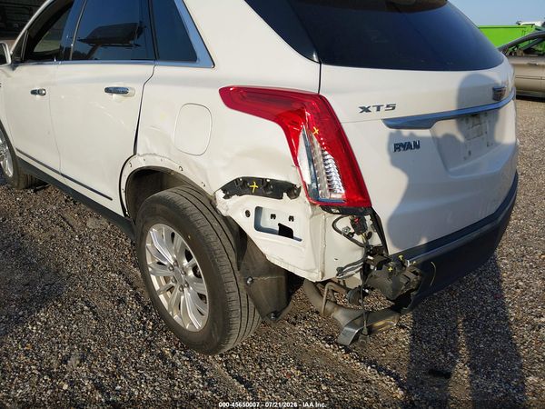 2017 CADILLAC XT5 STANDARD