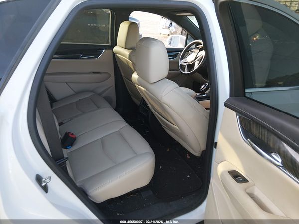 2017 CADILLAC XT5 STANDARD