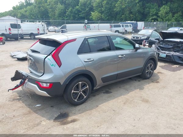 2024 KIA NIRO LX