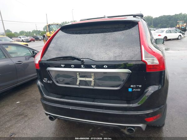 2016 VOLVO XC60 T6 R-DESIGN PLATINUM