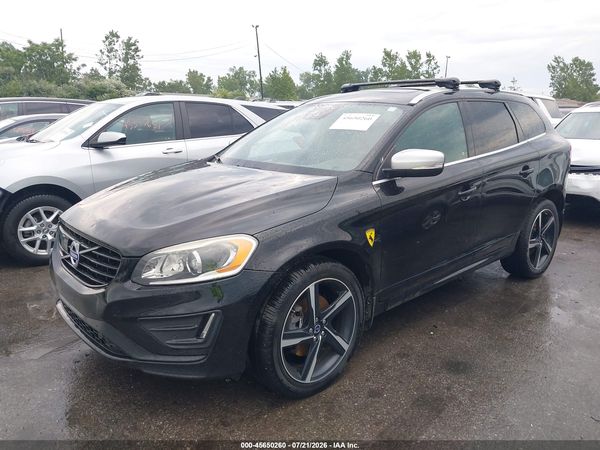 2016 VOLVO XC60 T6 R-DESIGN PLATINUM