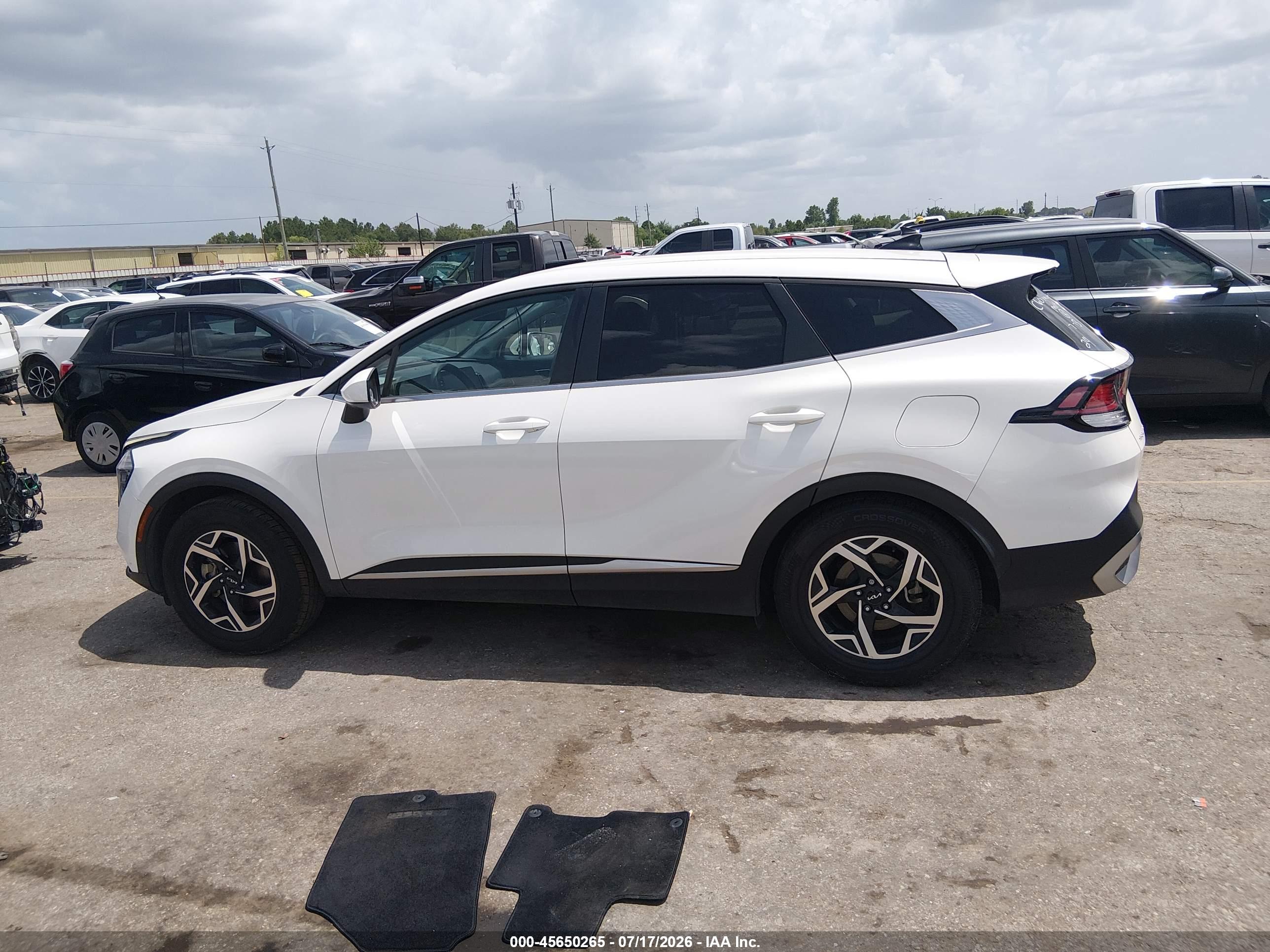 2024 KIA SPORTAGE LX