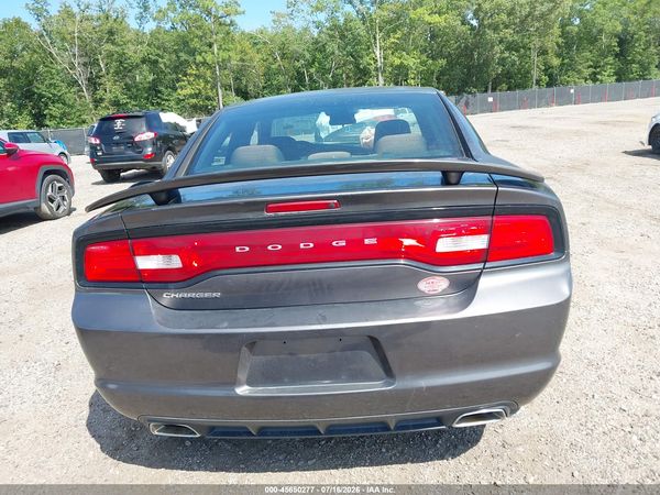 2013 DODGE CHARGER SE