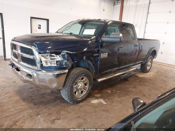 2018 RAM 3500 TRADESMAN  4X4 8' BOX