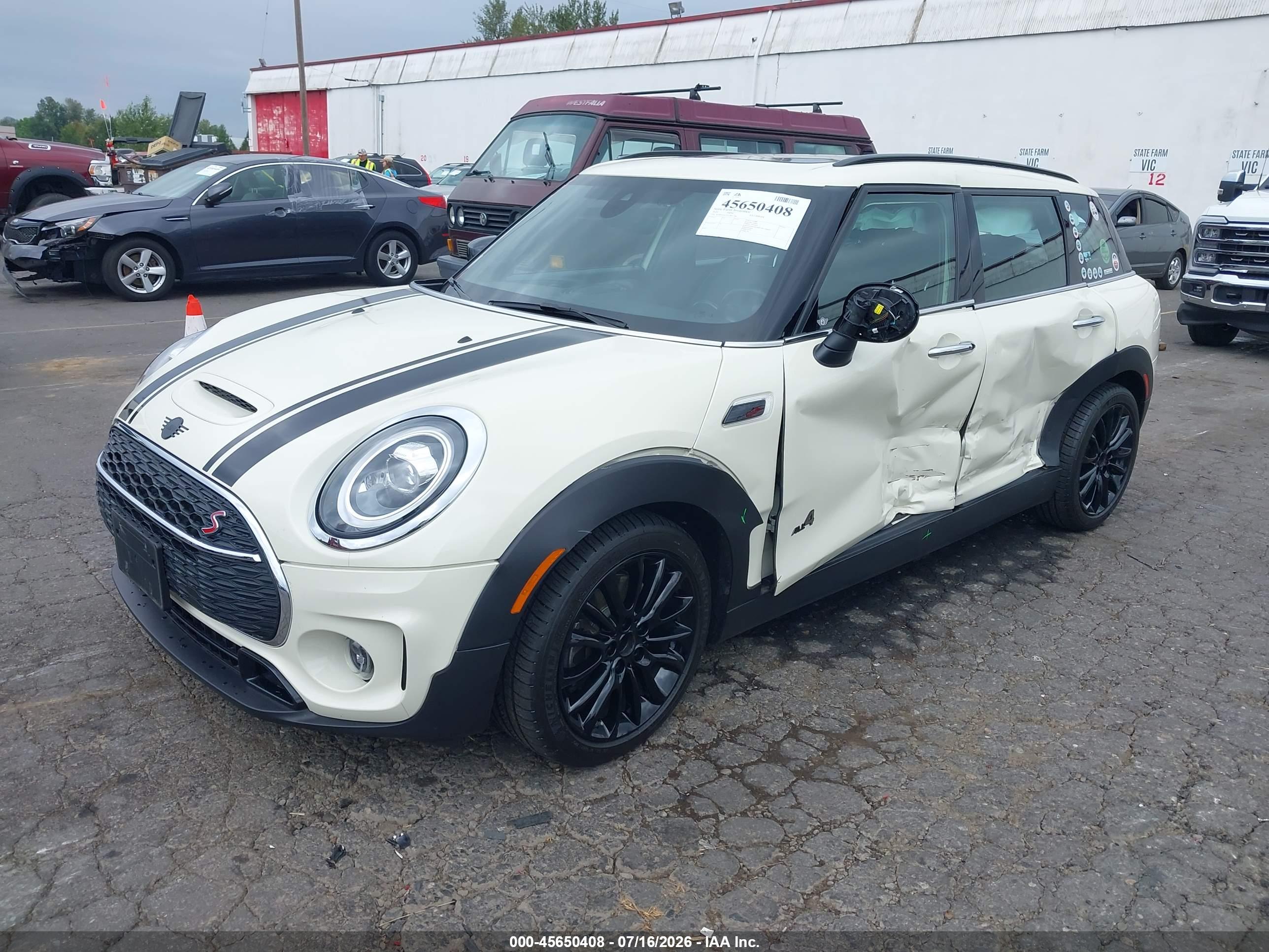 2020 MINI CLUBMAN COOPER S
