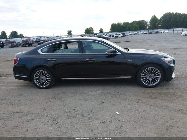 2019 KIA K900 LUXURY
