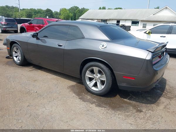 2018 DODGE CHALLENGER SXT
