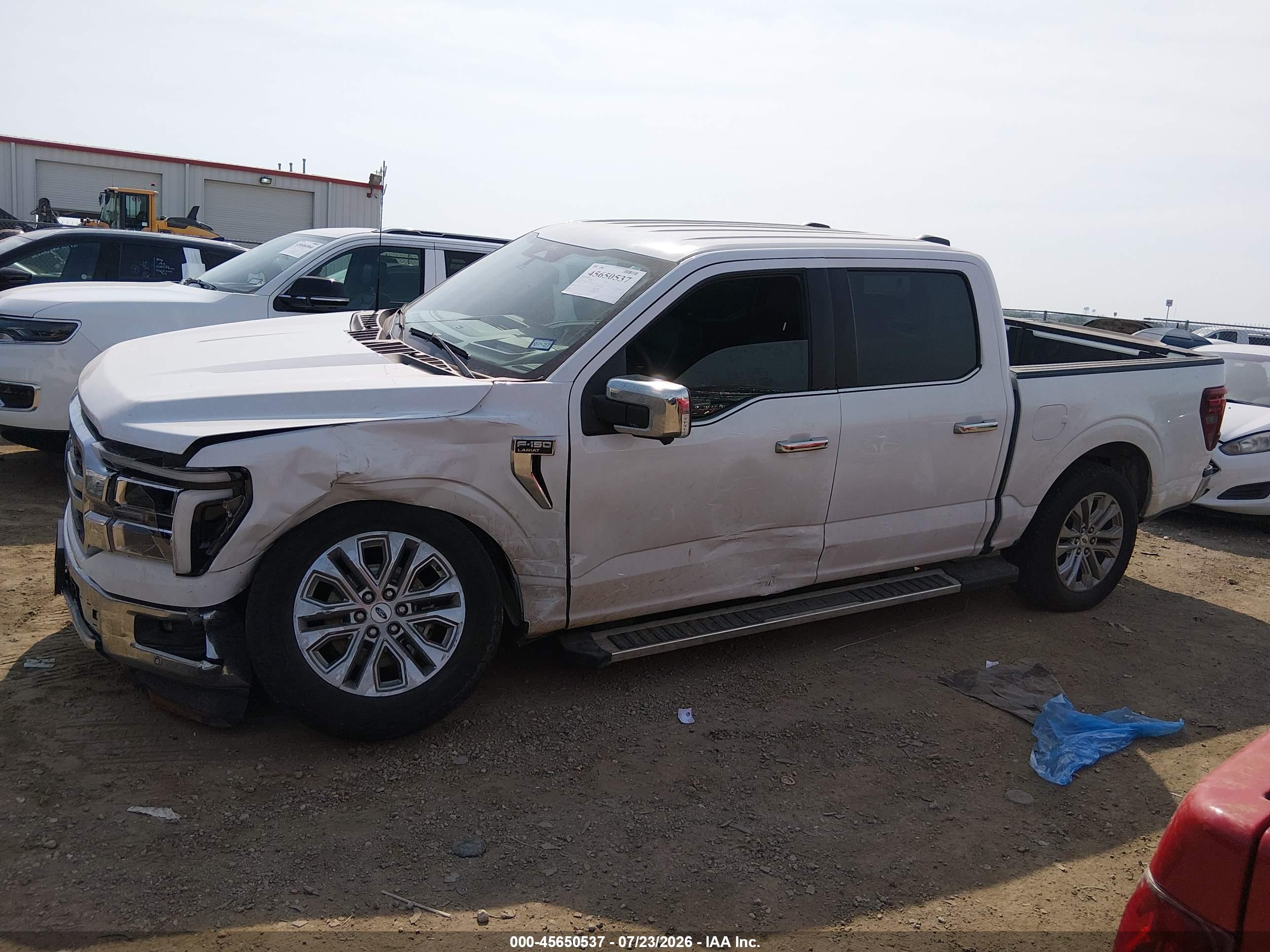 2025 FORD F-150 LARIAT