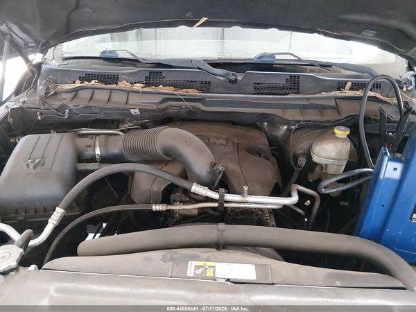 2016 RAM 1500 SLT