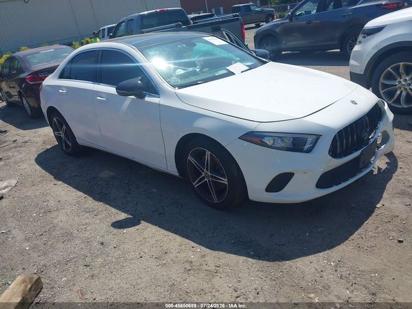 2019 MERCEDES-BENZ A 220 4MATIC