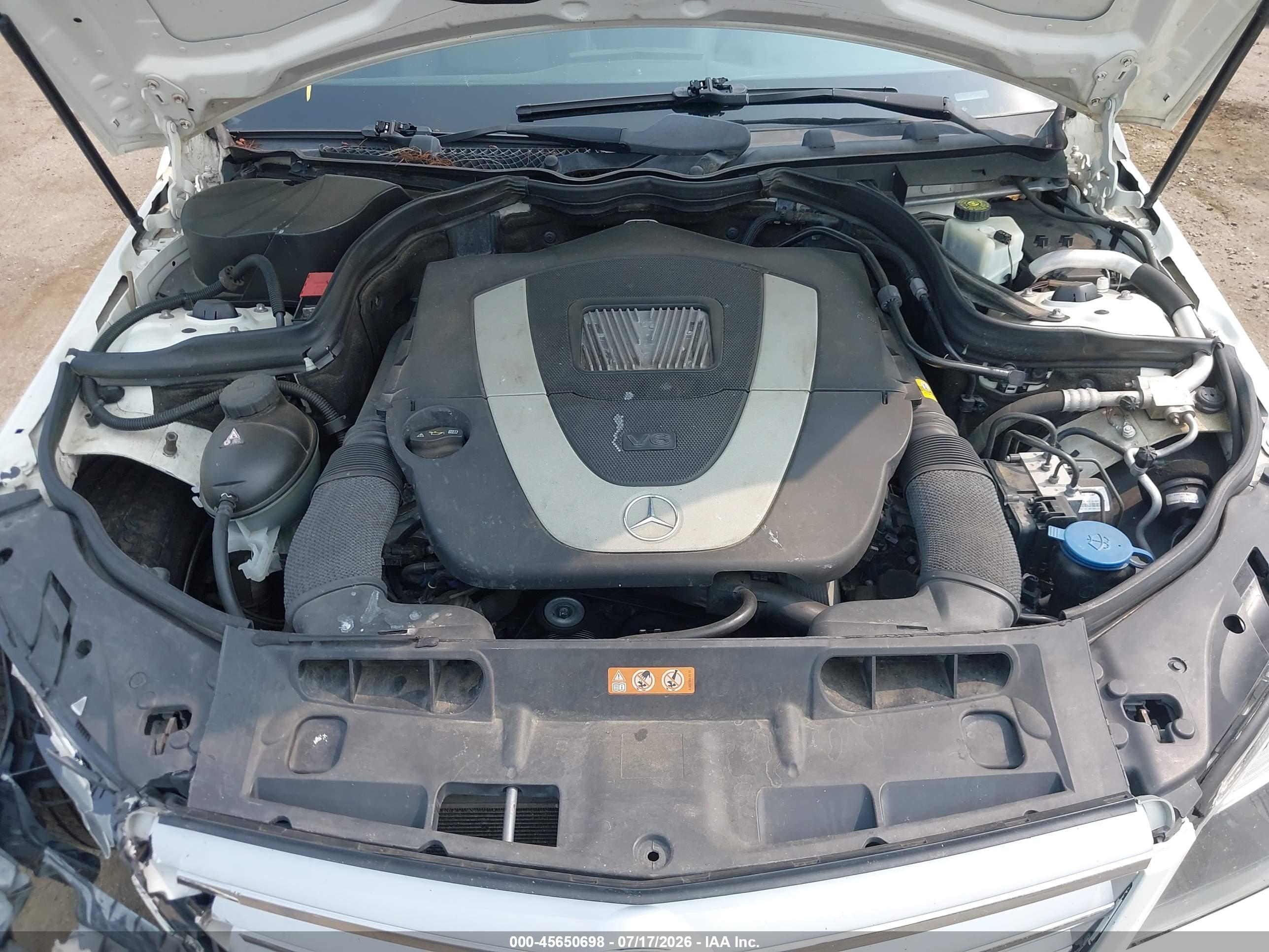 2011 MERCEDES-BENZ C 300 C300