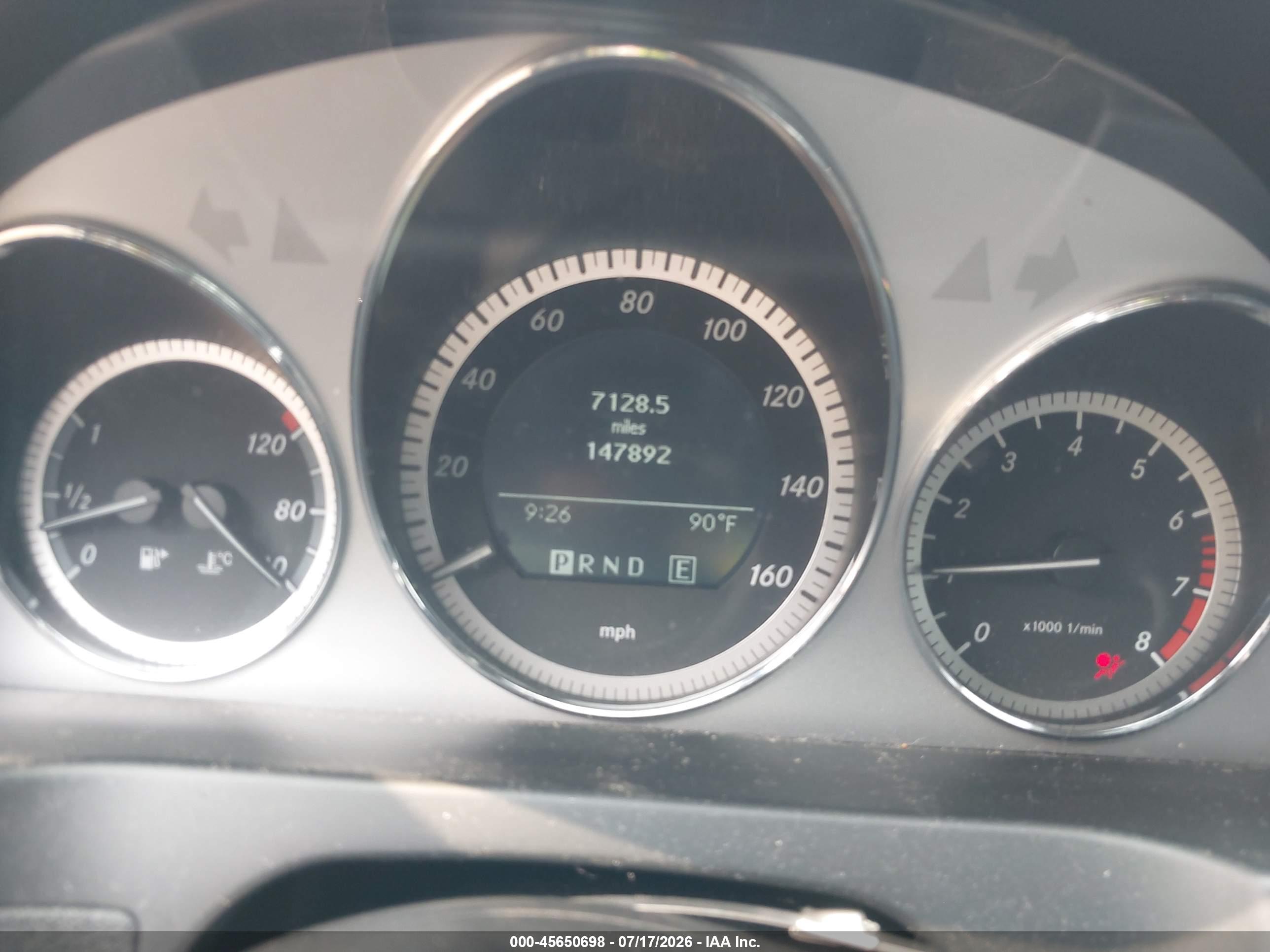 2011 MERCEDES-BENZ C 300 C300