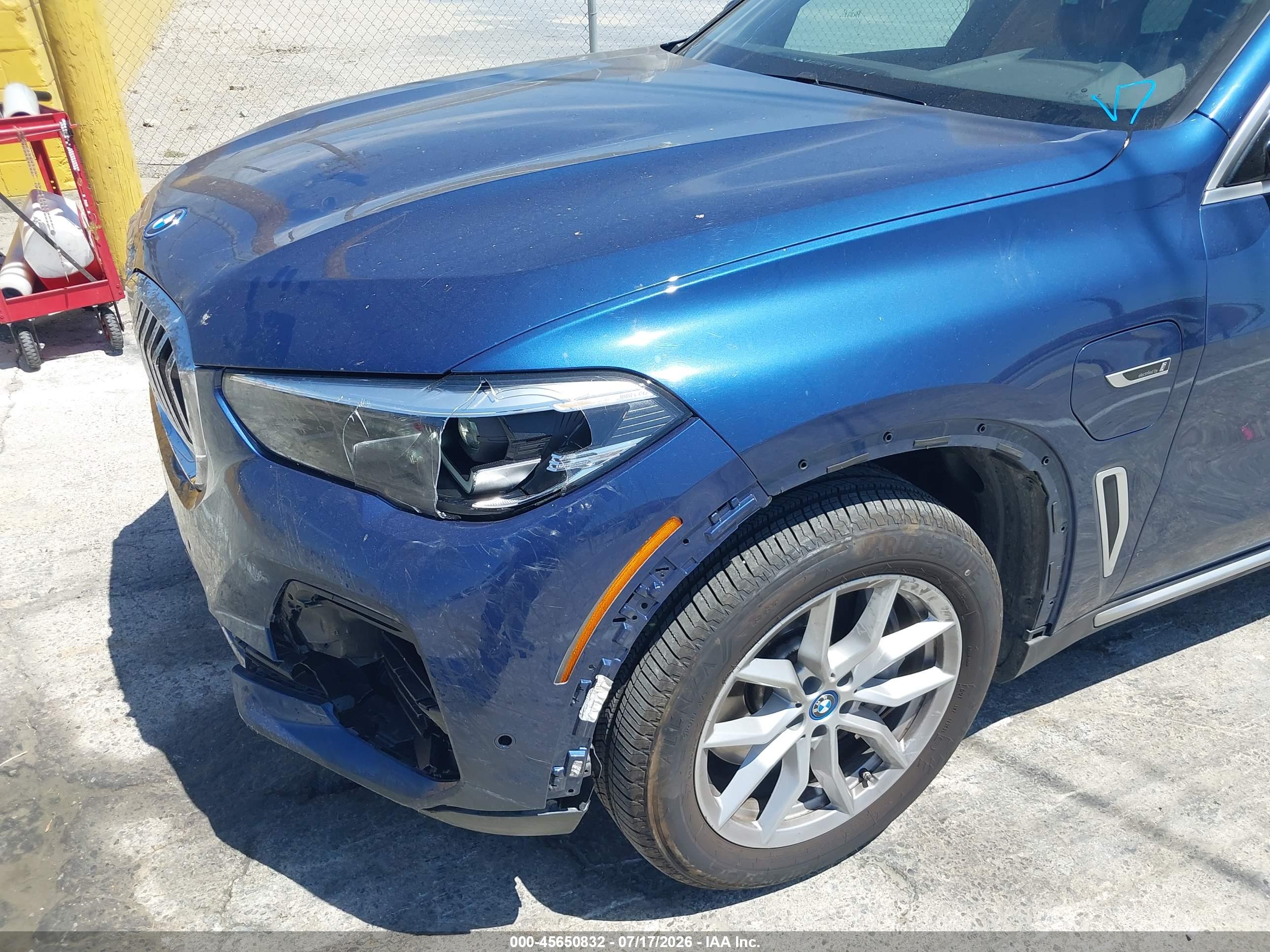 2022 BMW X5 PHEV XDRIVE45E
