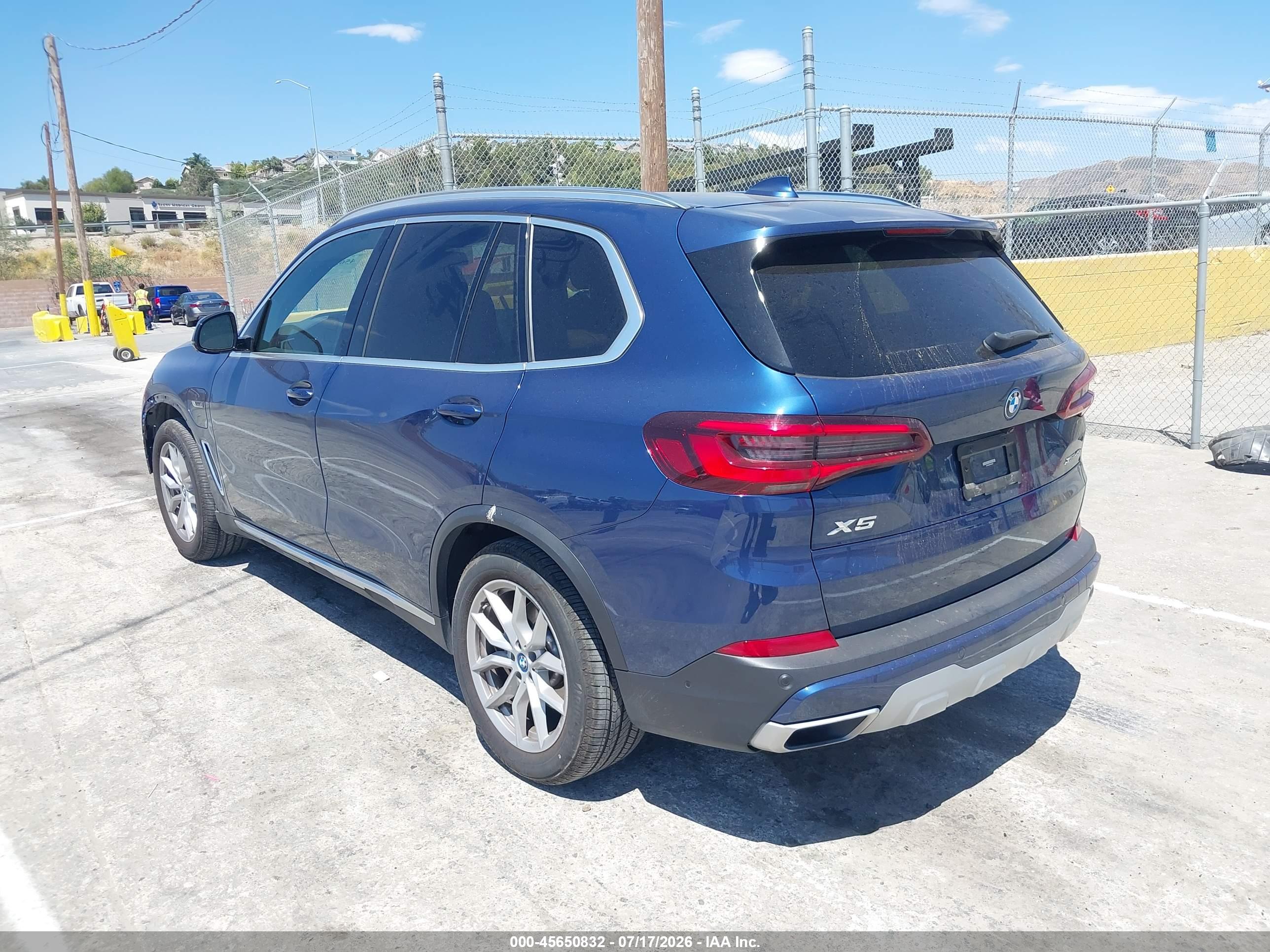 2022 BMW X5 PHEV XDRIVE45E