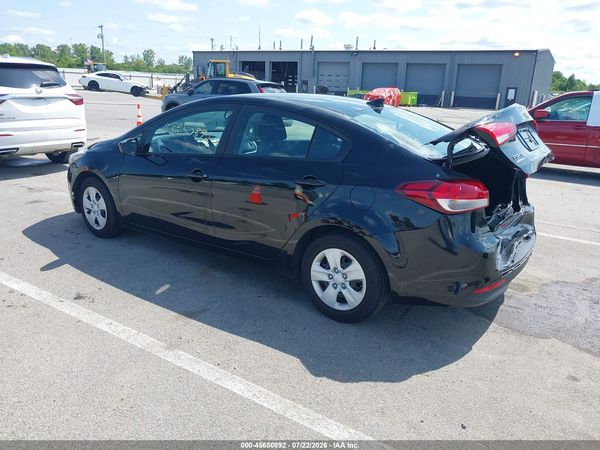 2017 KIA FORTE LX