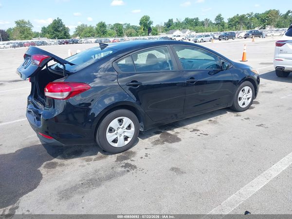 2017 KIA FORTE LX