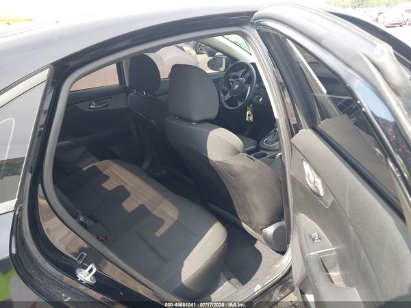 2021 KIA FORTE LXS