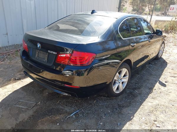 2012 BMW 528I