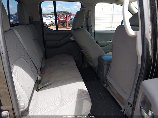 2018 NISSAN FRONTIER SV