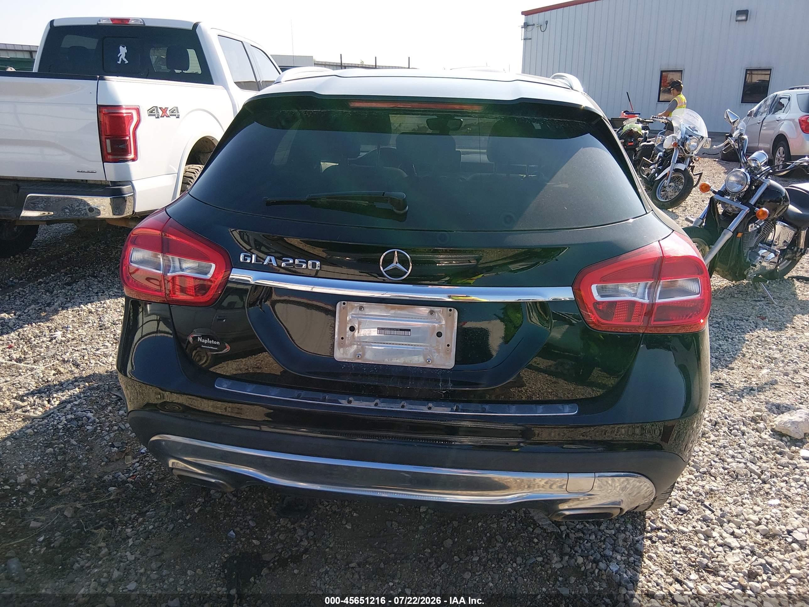 2016 MERCEDES-BENZ GLA 250 GLA250