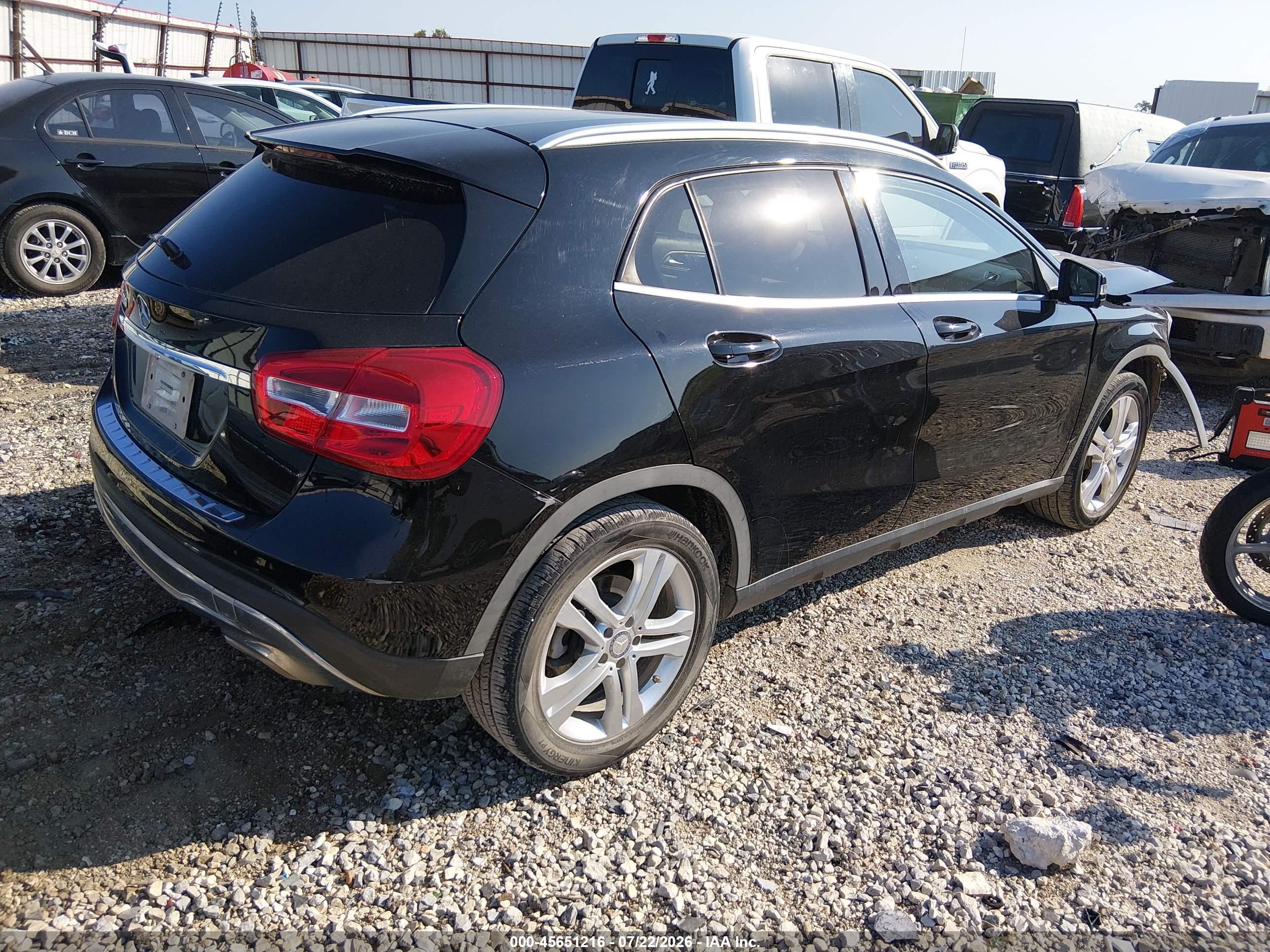 2016 MERCEDES-BENZ GLA 250 GLA250