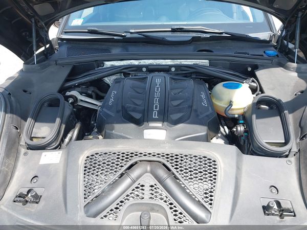 2017 PORSCHE MACAN TURBO