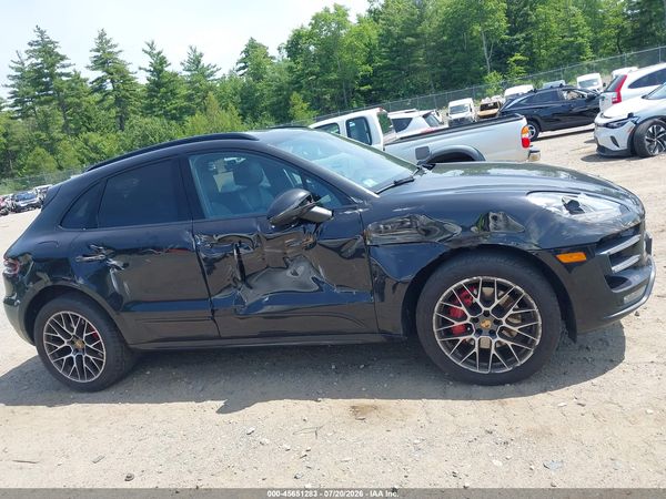 2017 PORSCHE MACAN TURBO