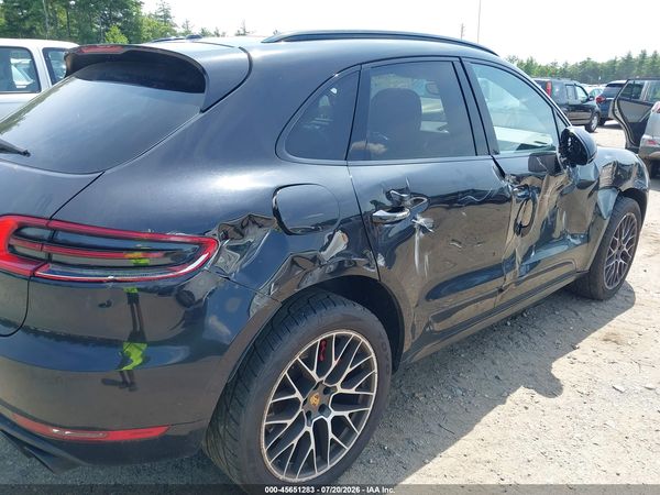 2017 PORSCHE MACAN TURBO