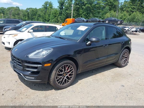 2017 PORSCHE MACAN TURBO