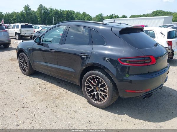 2017 PORSCHE MACAN TURBO