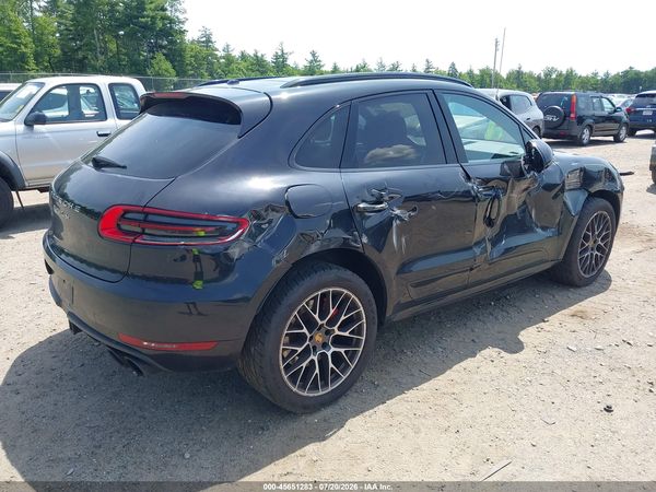 2017 PORSCHE MACAN TURBO