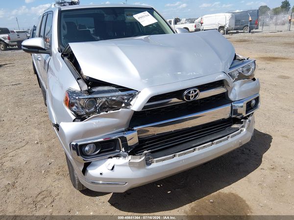 2017 TOYOTA 4RUNNER LIMITED