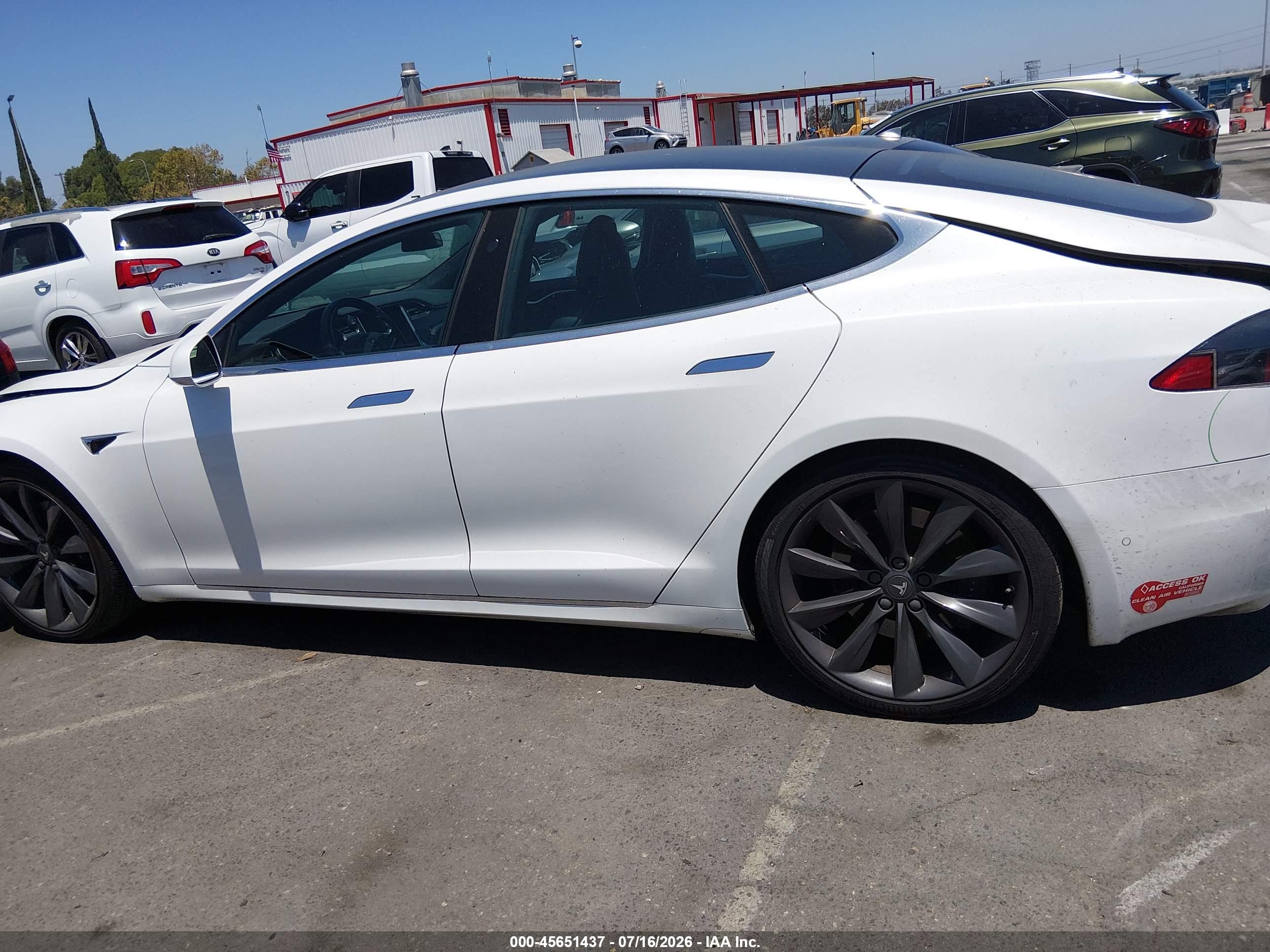 2017 TESLA MODEL S 60/75