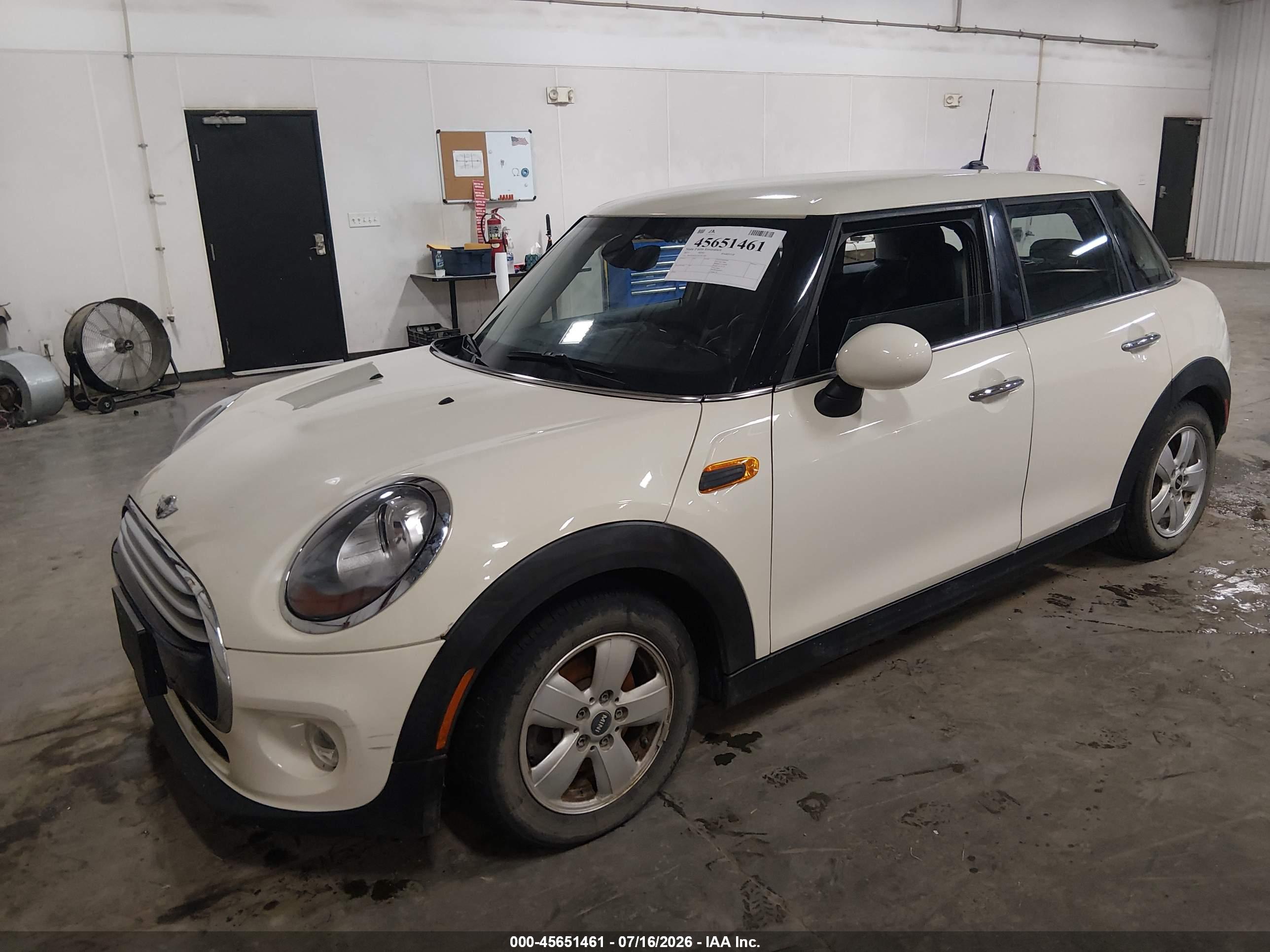 2015 MINI HARDTOP COOPER