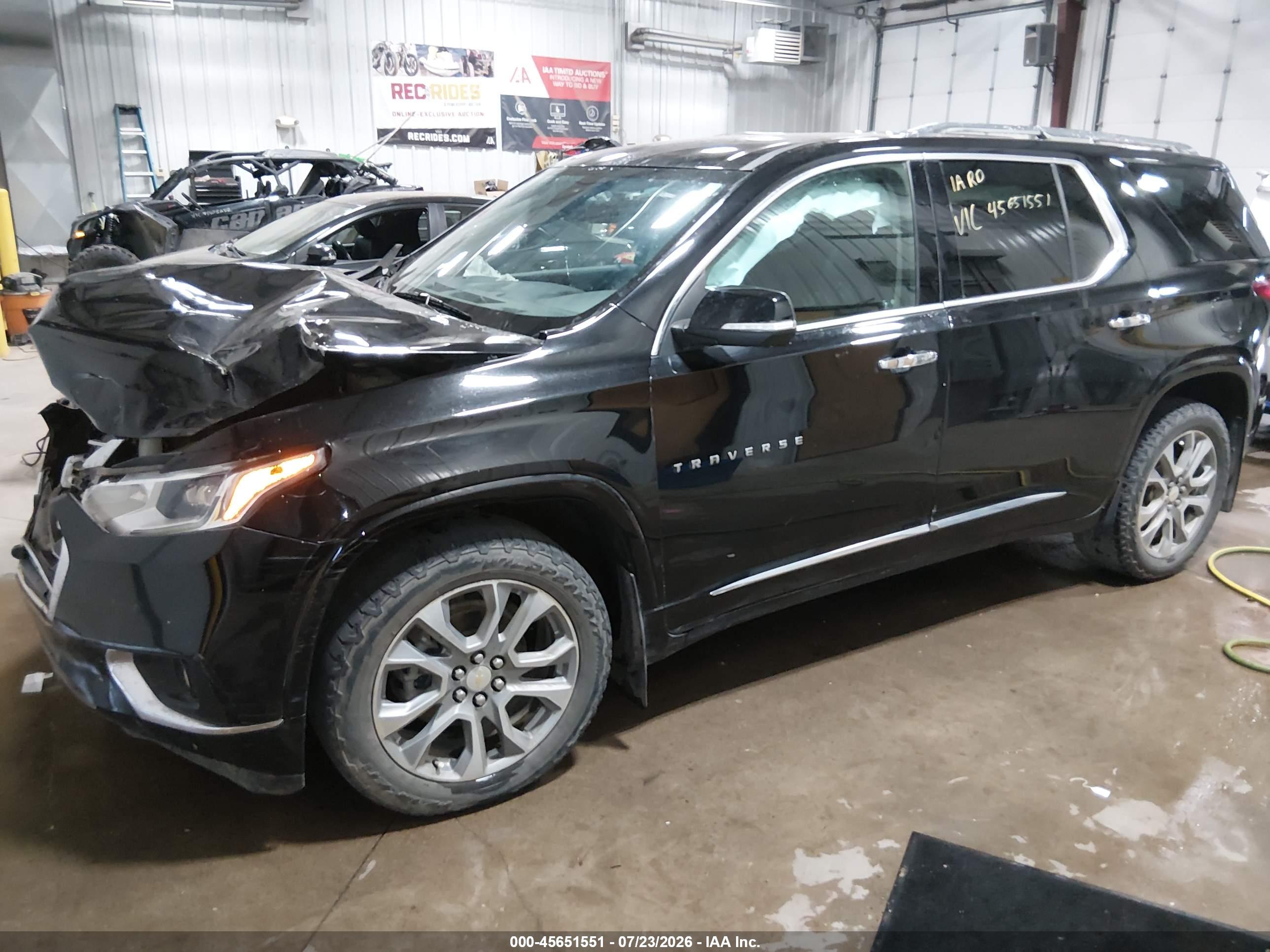 2021 CHEVROLET TRAVERSE AWD PREMIER — I2